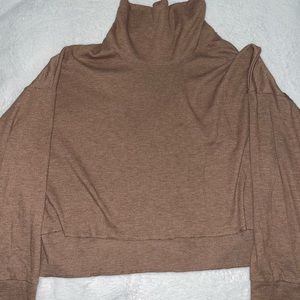 American Eagle crop top turtle neck